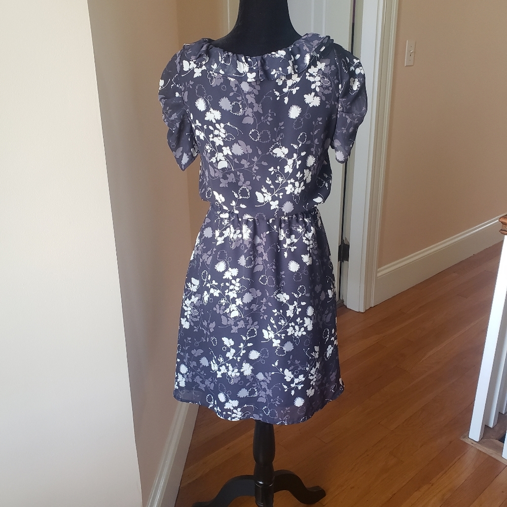 Gap Women's dress - Picture 3 of 9